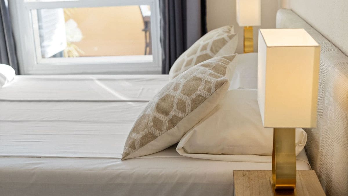 2 bedroom Penthouse for sale in Torremolinos with pool garage - € 405,000 (Ref: 9592176)