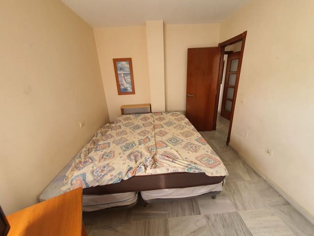 2 Zimmer Apartment zu verkaufen in Centro ciudad, Fuengirola mit Pool - 249.000 € (Ref: 9599756)