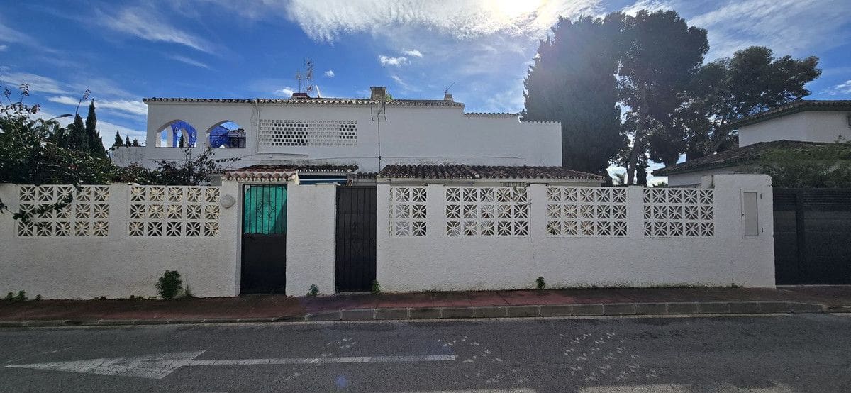 3 slaapkamer Appartement te koop in Benalmadena - € 432.000 (Ref: 9603305)