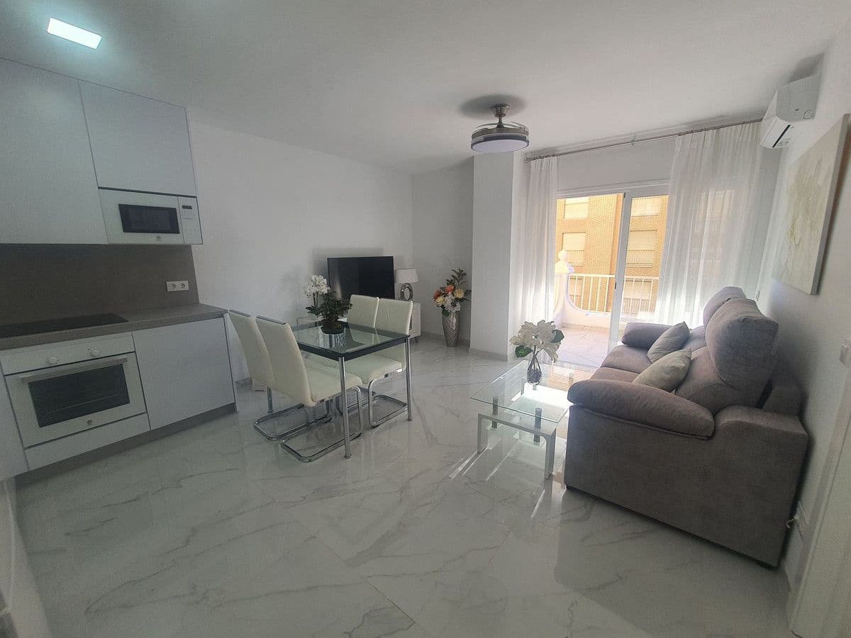 1 soverom Strandleiligheter til salgs i Fuengirola - € 350 000 (Ref: 9608311)