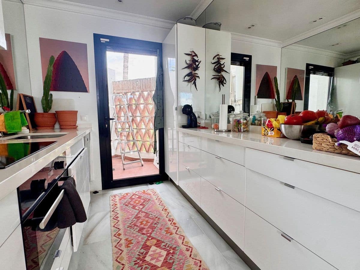 Ático de 2 habitaciones en Mijas en venta con piscina garaje - 415.000 € (Ref: 9634943)