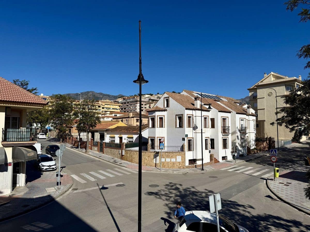 3 chambre Appartement à vendre à Fuengirola avec piscine garage - 399 000 € (Ref: 9634946)