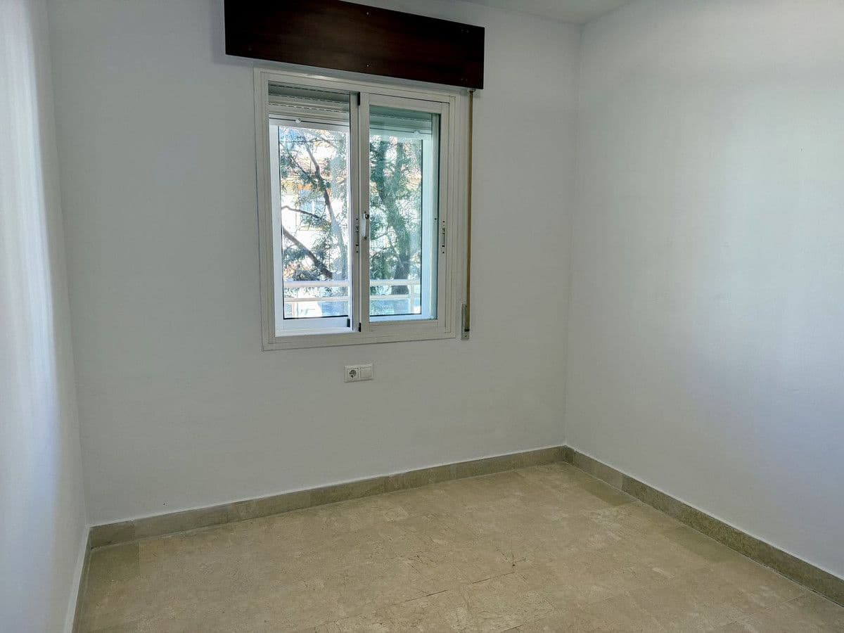 3 chambre Appartement à vendre à Fuengirola avec piscine garage - 399 000 € (Ref: 9634946)