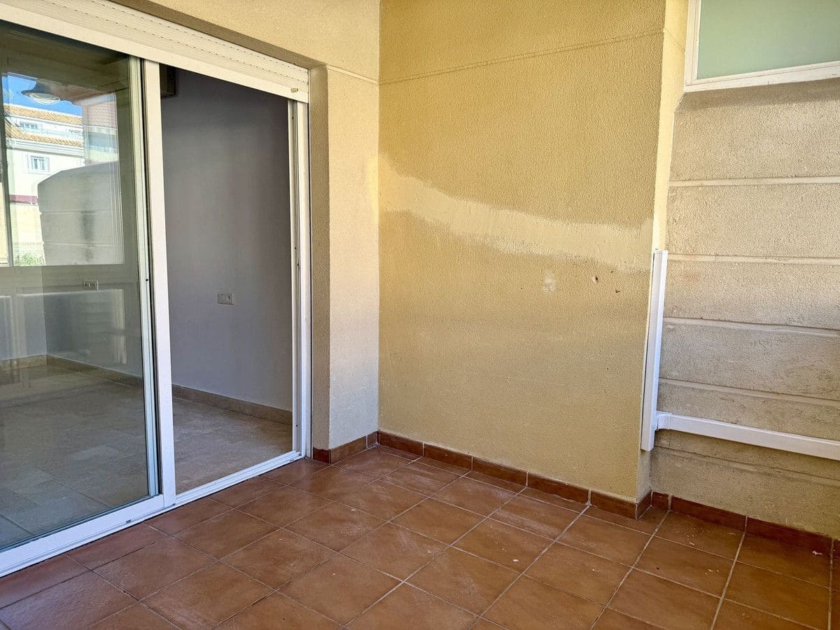 3 chambre Appartement à vendre à Fuengirola avec piscine garage - 399 000 € (Ref: 9634946)