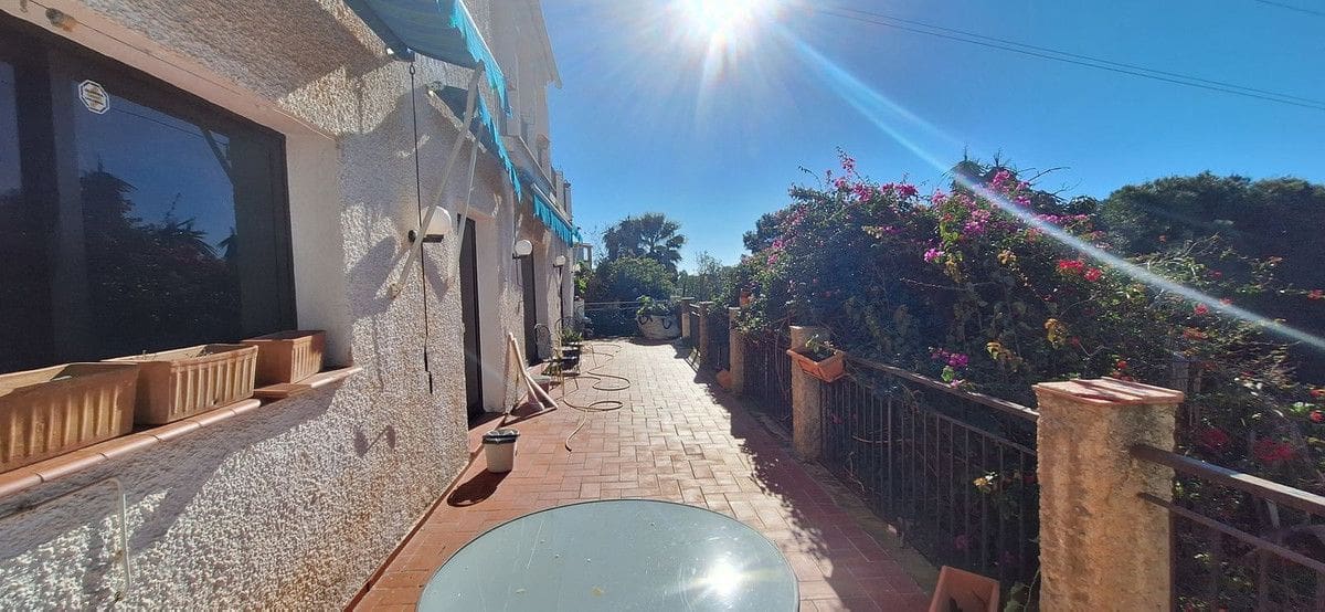 4 sypialnia Willa na sprzedaż w Fuengirola z garażem - 550 000 € (Ref: 9634947)