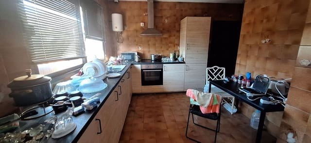 4 sypialnia Willa na sprzedaż w Las Gaviotas  - Carvajal, Fuengirola z garażem - 550 000 € (Ref: 9634947)