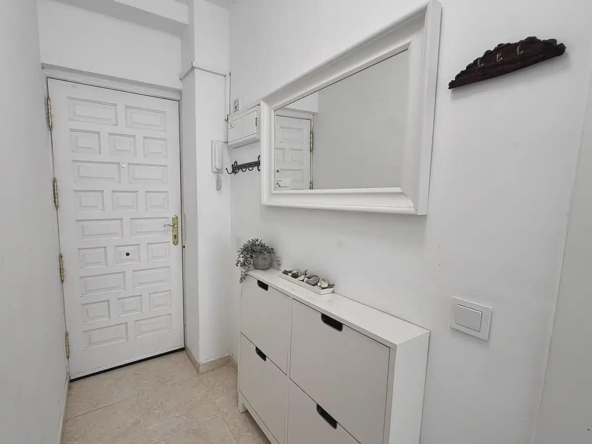 Apartamento Playa de 2 habitaciones en Marbella en venta con piscina garaje - 475.000 € (Ref: 9634951)