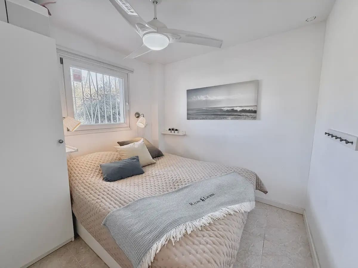 Apartamento Playa de 2 habitaciones en Marbella en venta con piscina garaje - 475.000 € (Ref: 9634951)