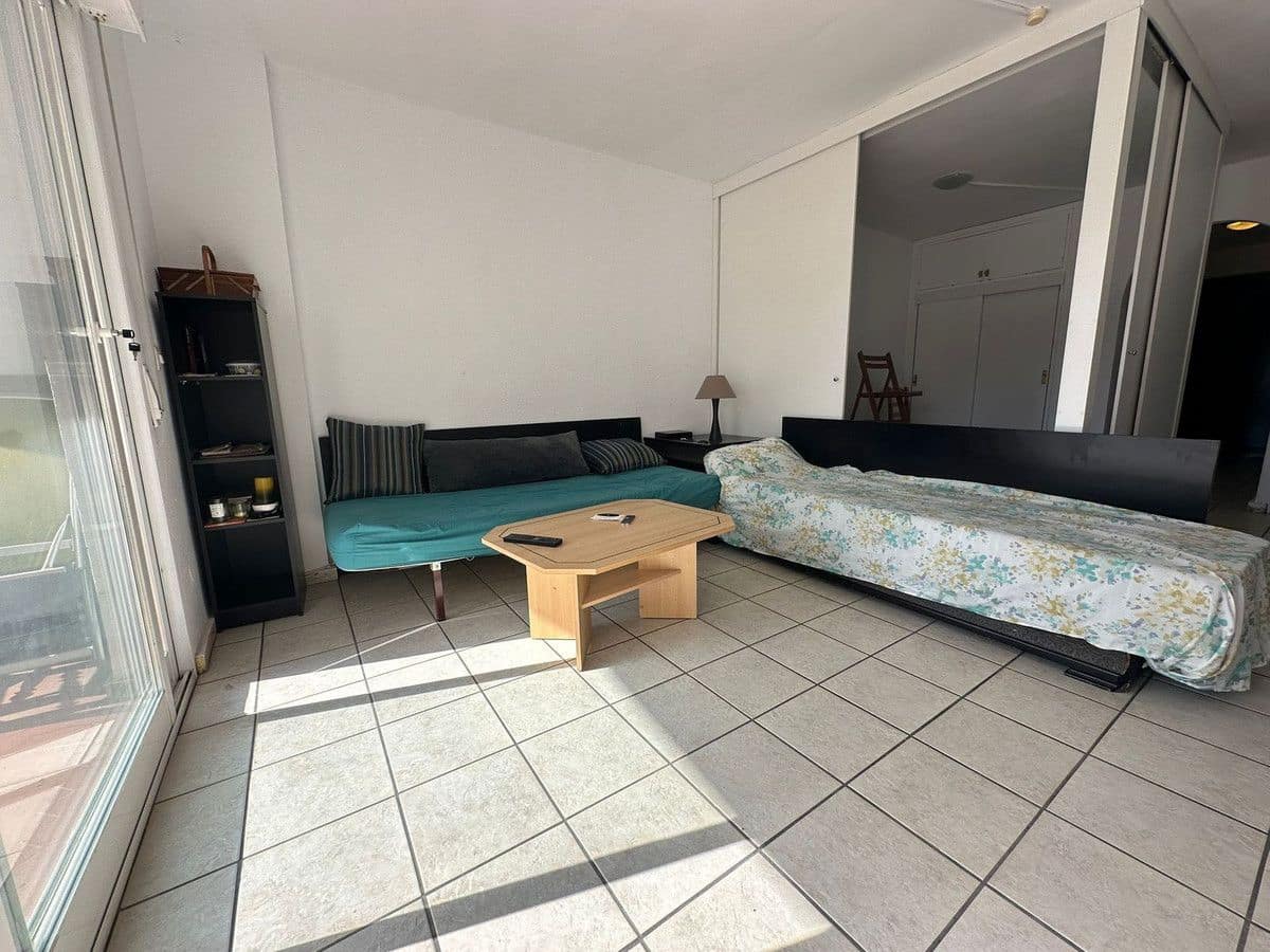 1 chambre Appartement à vendre à Marbella avec piscine - 210 000 € (Ref: 9634952)