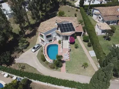 3 sypialnia Willa na sprzedaż w Mijas z basenem garażem - 950 000 € (Ref: 9634953)