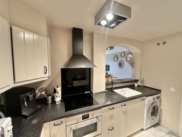 2 bedroom Beach Apartment for sale in Calahonda, Mijas with pool garage - € 848,500 (Ref: 9634955)