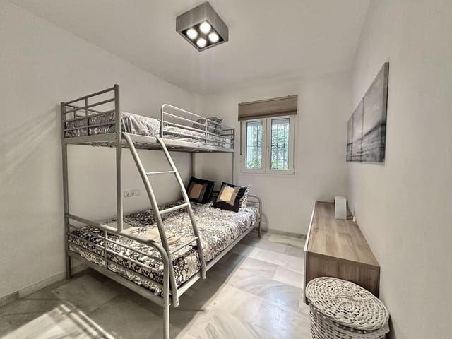 2 bedroom Beach Apartment for sale in Calahonda, Mijas with pool garage - € 848,500 (Ref: 9634955)