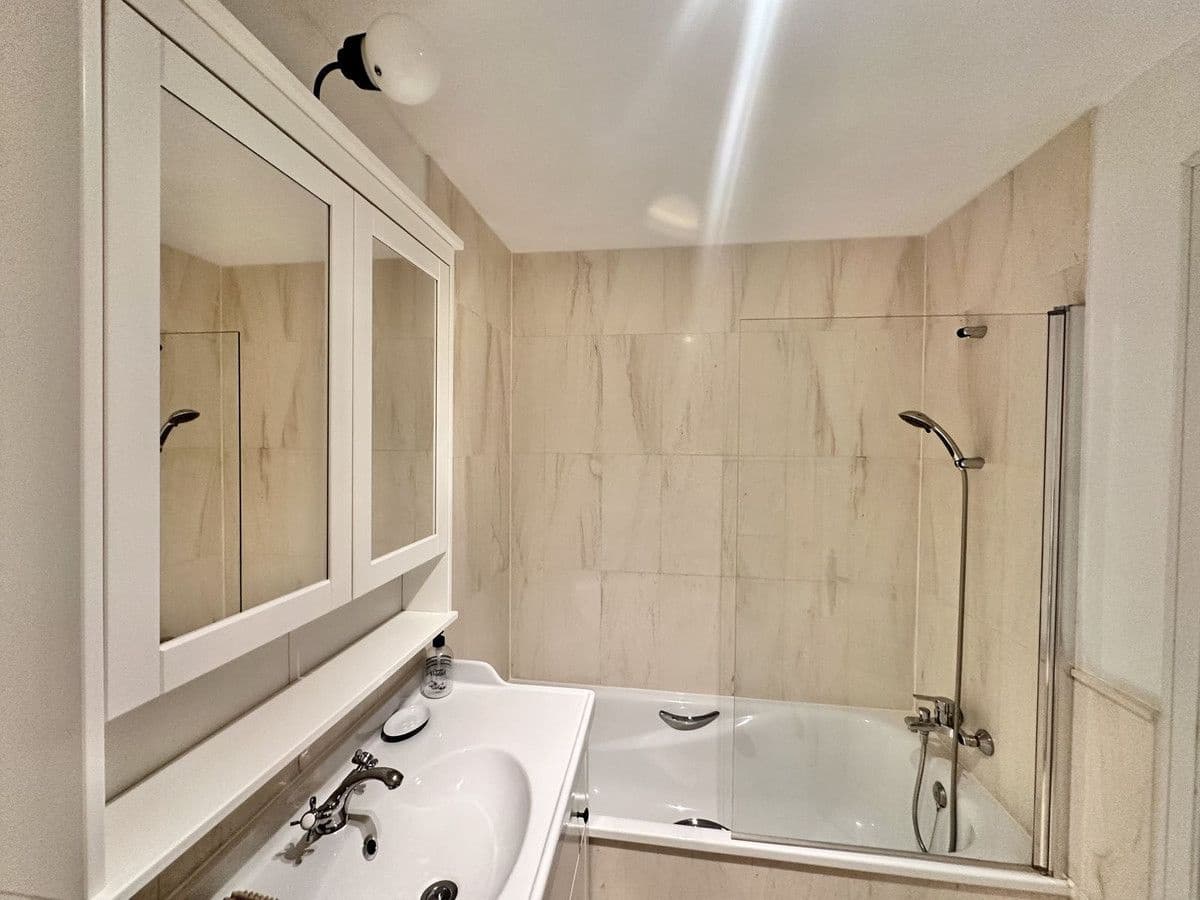 2 bedroom Beach Apartment for sale in Mijas with pool garage - € 848,500 (Ref: 9634955)