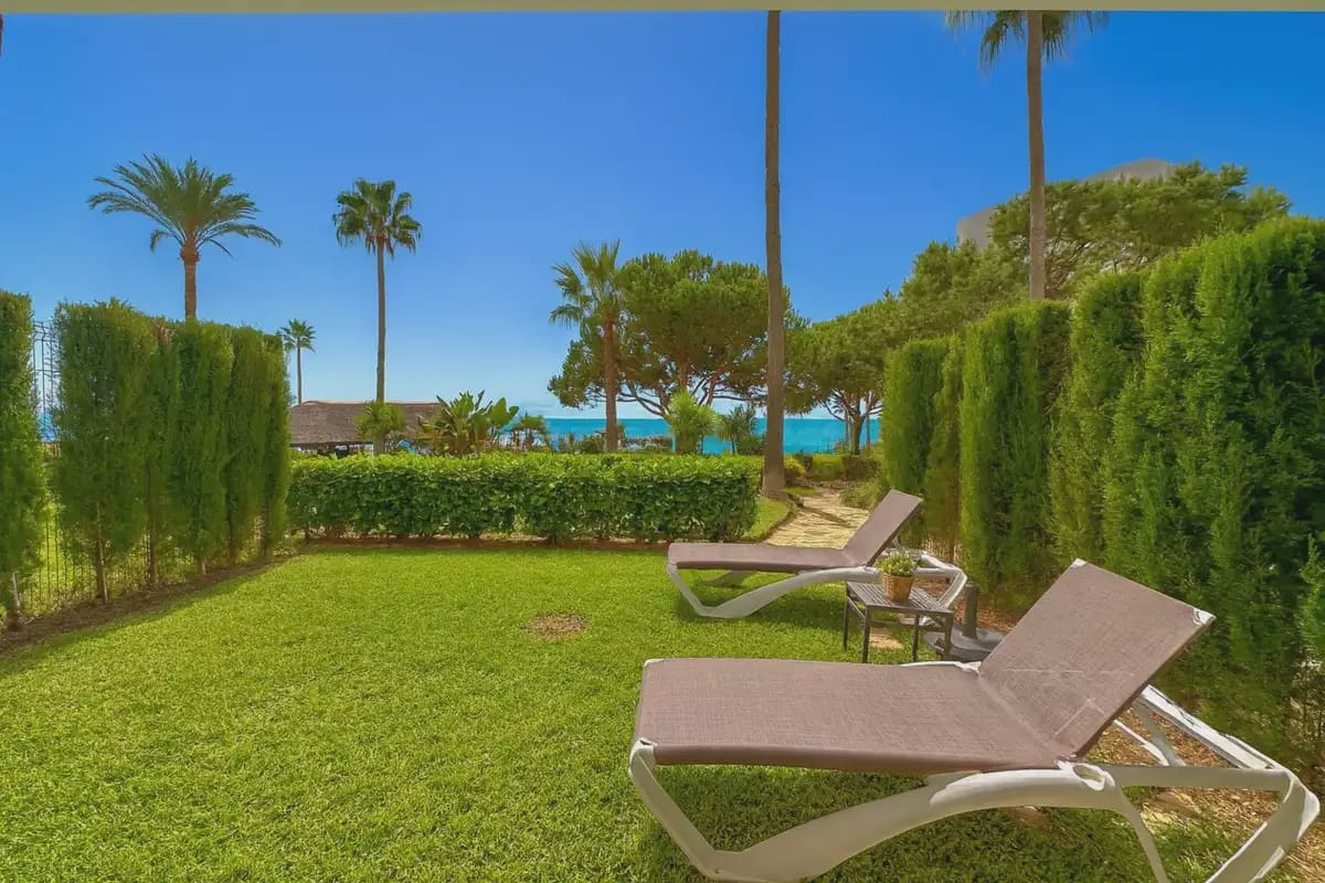 2 slaapkamer Strandappartement te koop in Mijas met zwembad garage - € 848.500 (Ref: 9634955)