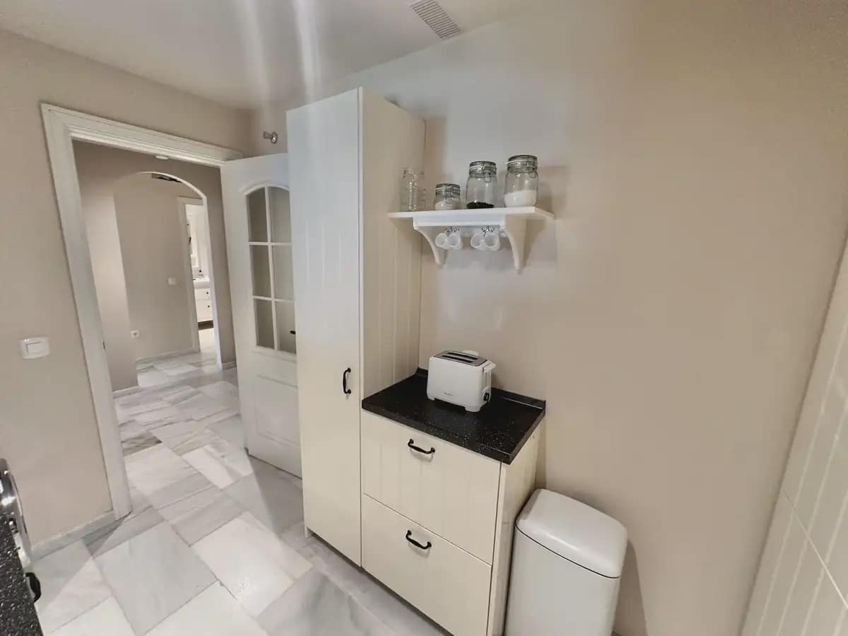 2 slaapkamer Strandappartement te koop in Mijas met zwembad garage - € 848.500 (Ref: 9634955)