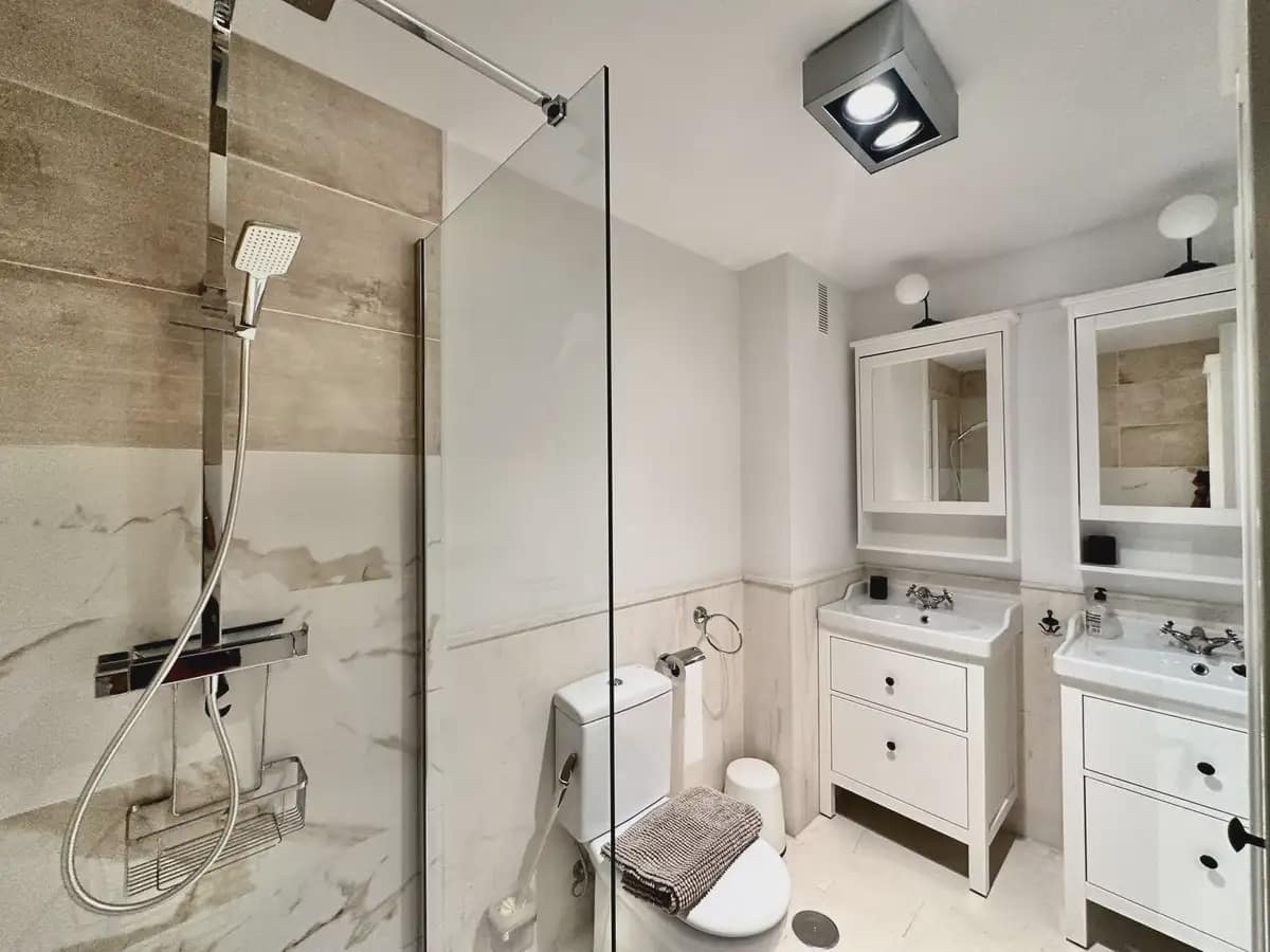 2 slaapkamer Strandappartement te koop in Mijas met zwembad garage - € 848.500 (Ref: 9634955)