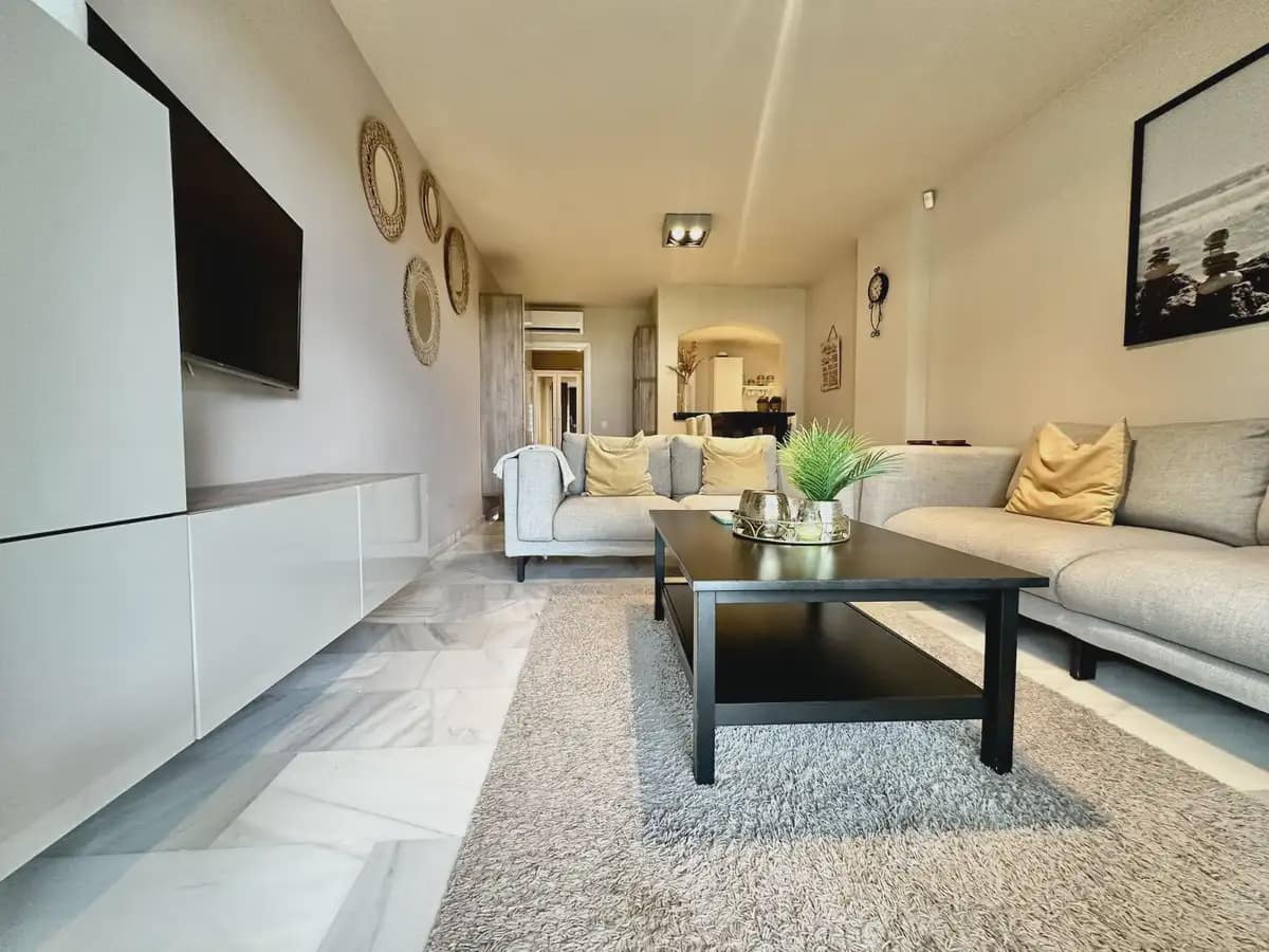 2 slaapkamer Strandappartement te koop in Mijas met zwembad garage - € 848.500 (Ref: 9634955)