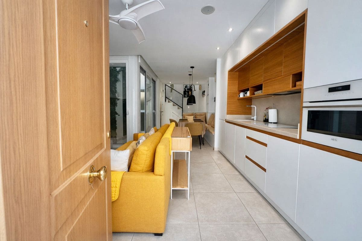 2 chambre Maison de Ville à vendre à Marbella - 590 000 € (Ref: 9634958)