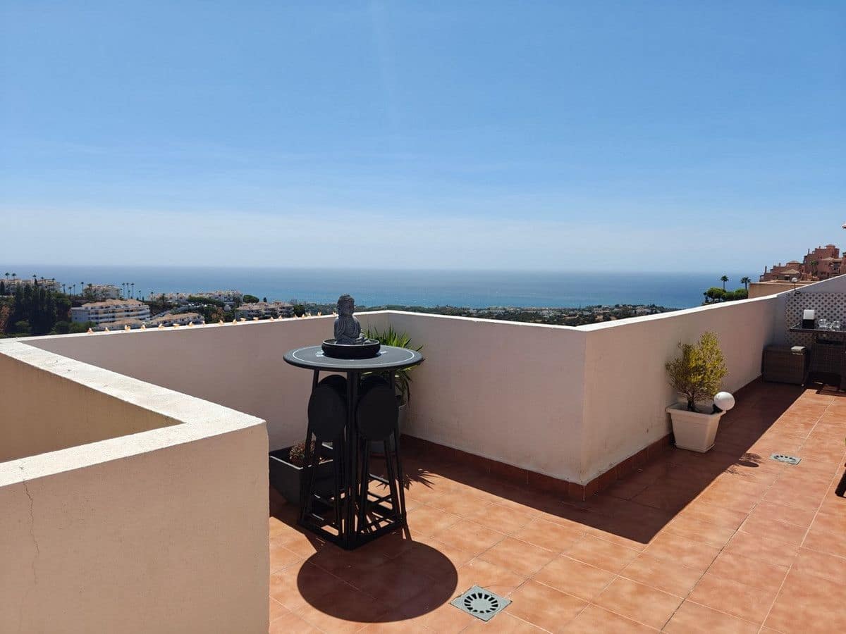 Ático de 2 habitaciones en Mijas en venta con piscina garaje - 530.000 € (Ref: 9634959)