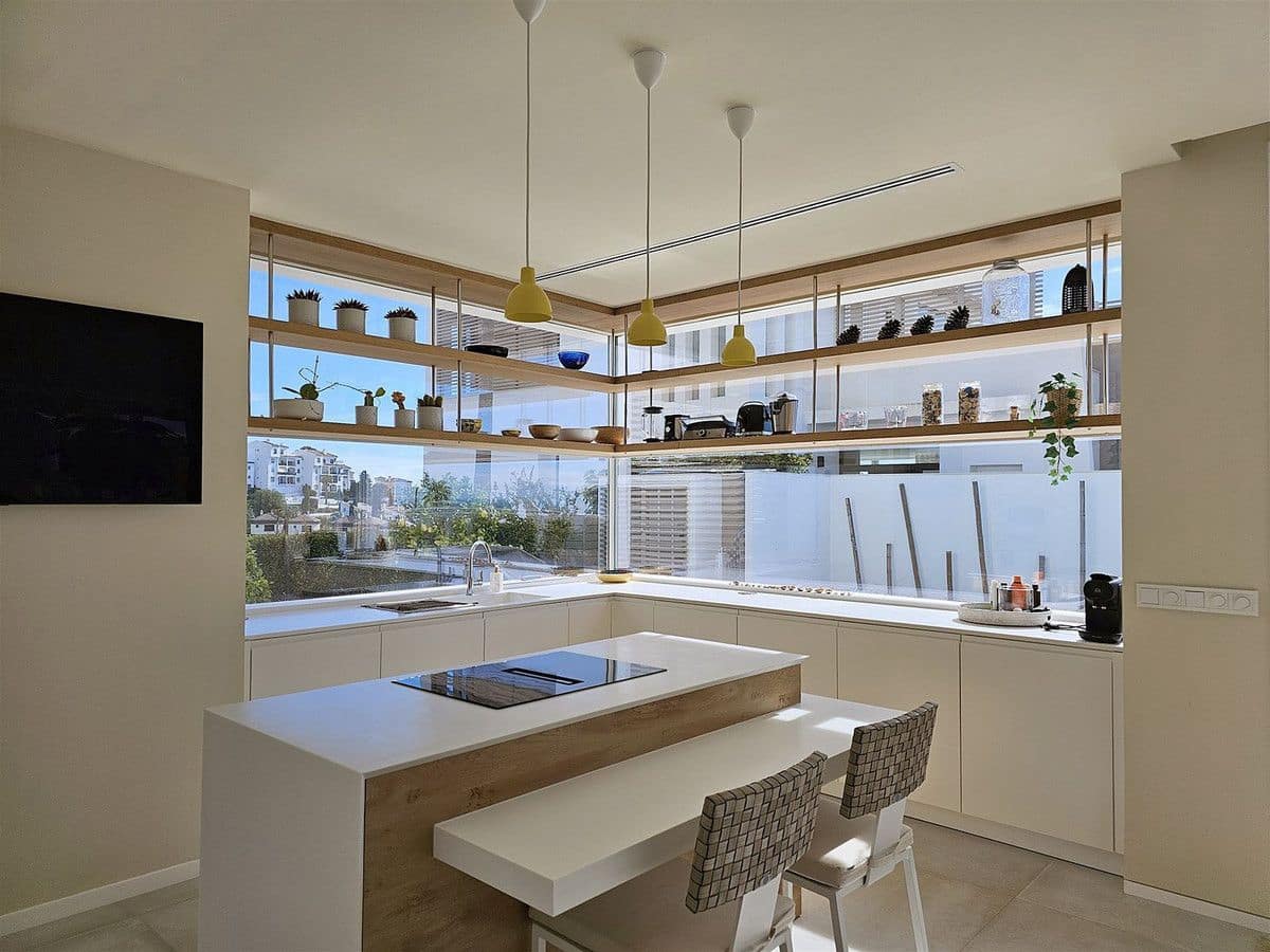 5 chambre Villa/Maison à vendre à Mijas avec piscine garage - 1 750 000 € (Ref: 9634961)