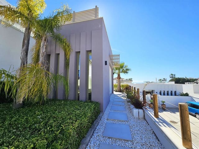 5 bedroom Villa for sale in Riviera del Sol, Mijas with pool garage - € 1,750,000 (Ref: 9634961)