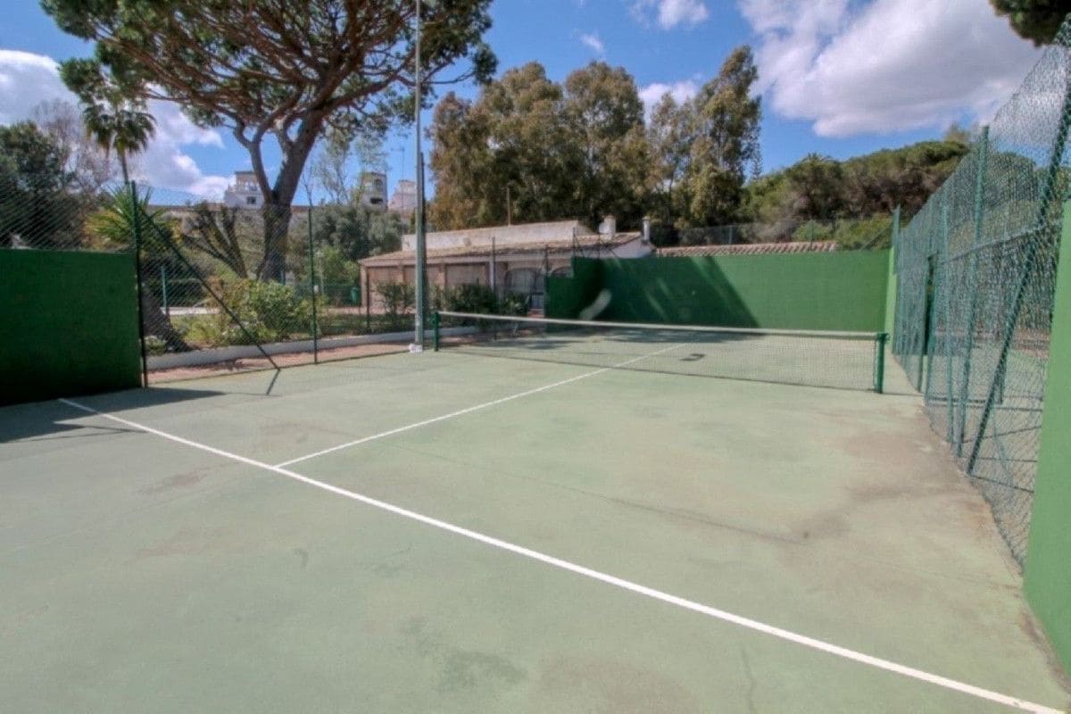 2 Zimmer Haus zu verkaufen in Marbella mit Pool - 385.000 € (Ref: 9634966)