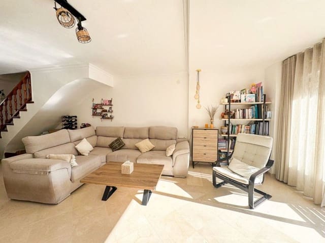 2 Zimmer Haus zu verkaufen in Elviria, Marbella mit Pool - 385.000 € (Ref: 9634966)