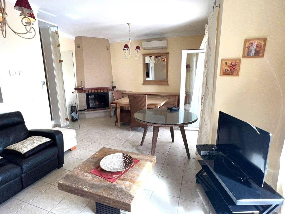 3 Zimmer Doppelhaus zu verkaufen in Mijas mit Pool - 349.000 € (Ref: 9634968)