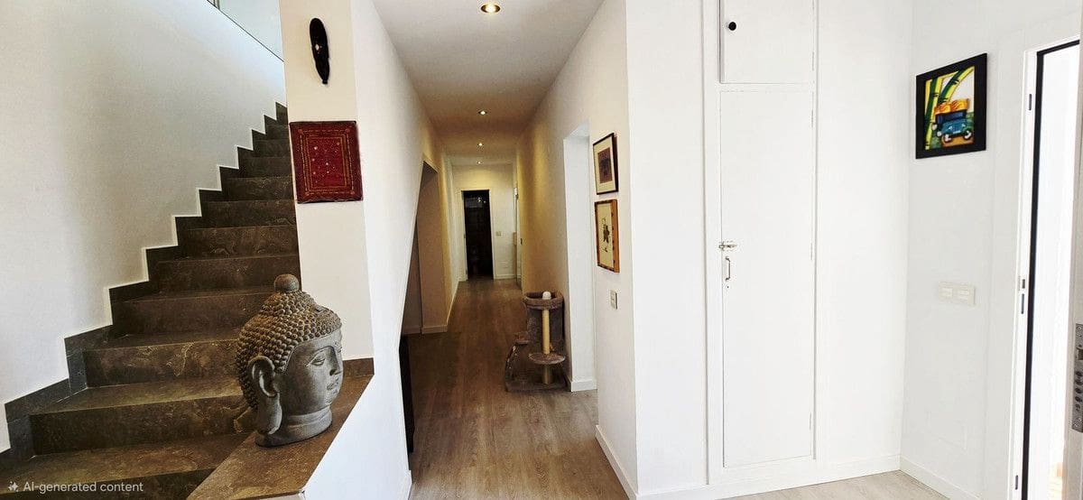 3 bedroom Villa for sale in Fuengirola with pool garage - € 1,200,000 (Ref: 9634970)