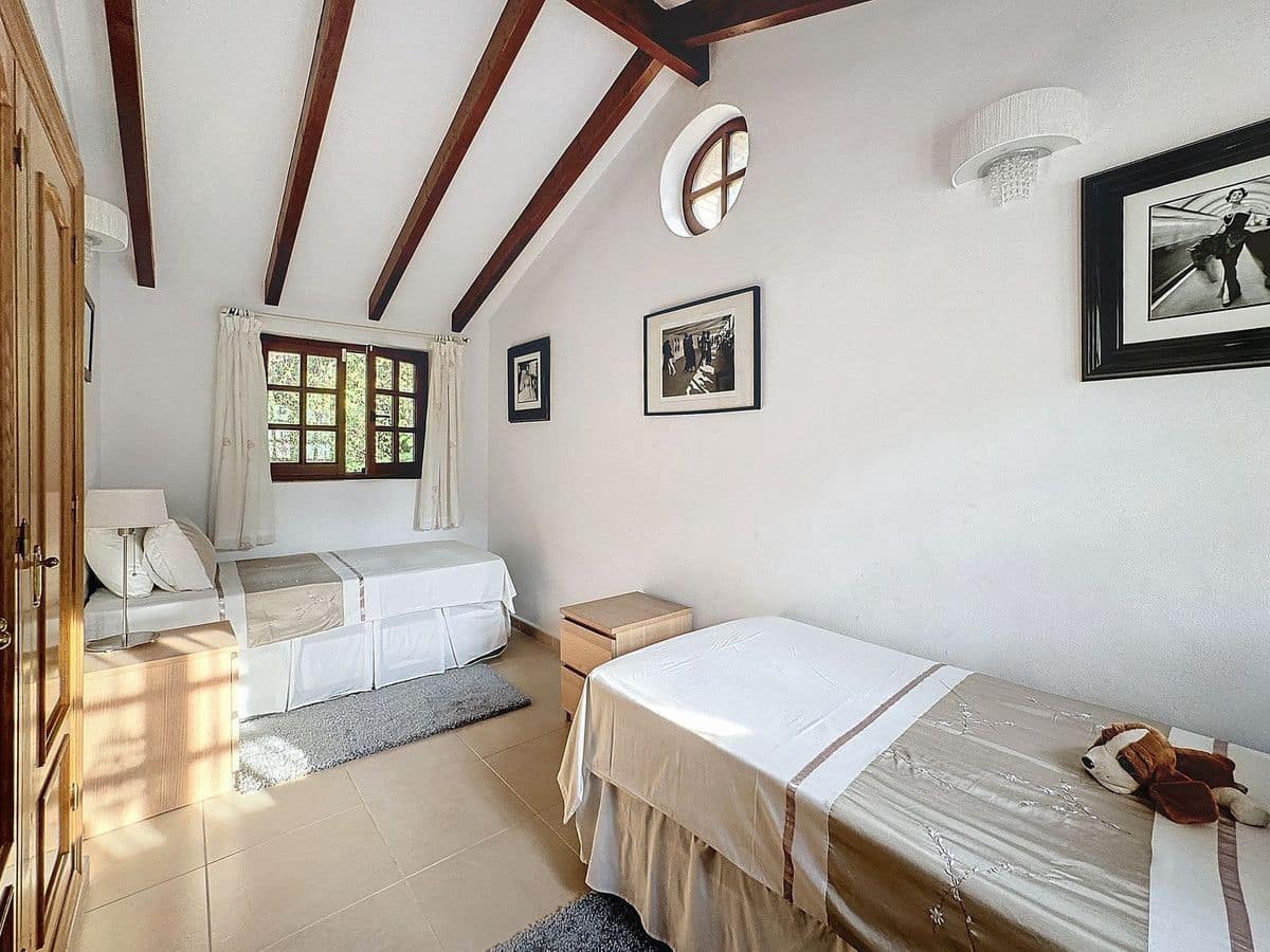 3 sypialnia Willa na sprzedaż w Mijas z basenem garażem - 925 000 € (Ref: 9634971)