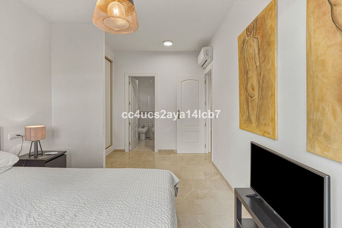 3 bedroom Beach Apartment for sale in Mijas with pool garage - € 375,000 (Ref: 9634972)