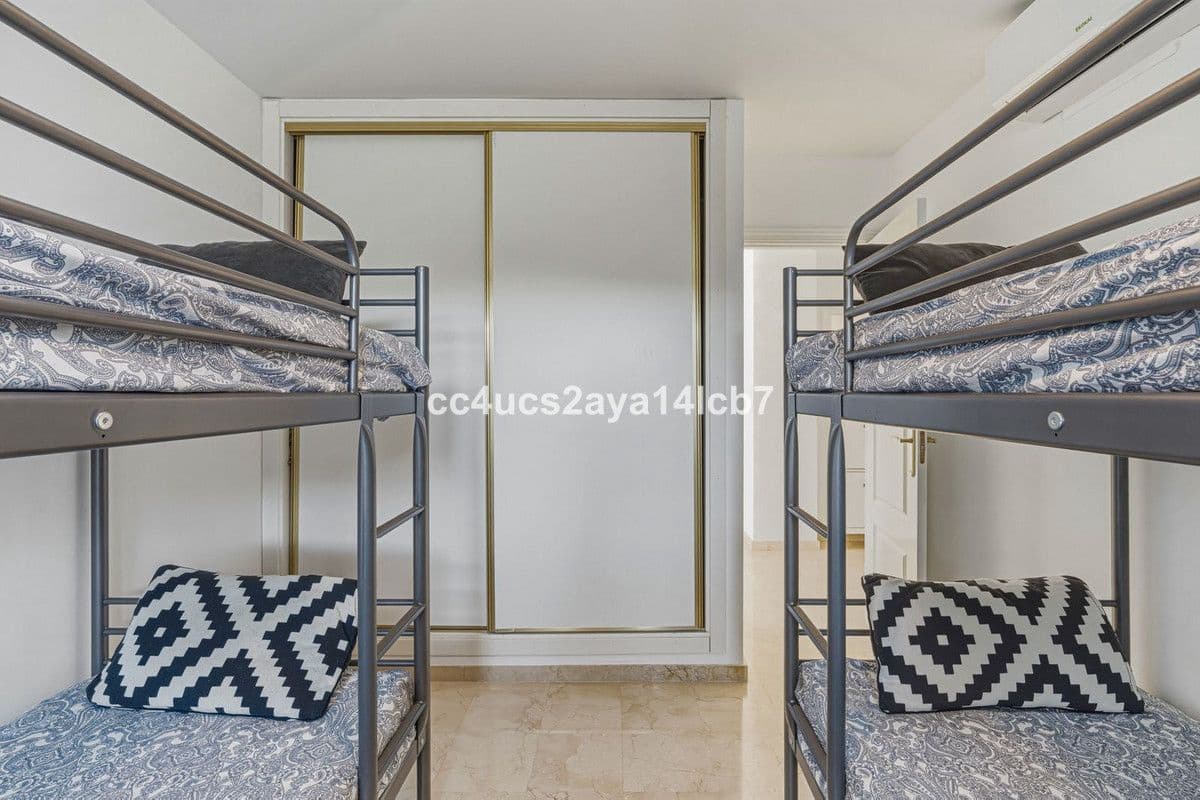 3 bedroom Beach Apartment for sale in Mijas with pool garage - € 375,000 (Ref: 9634972)