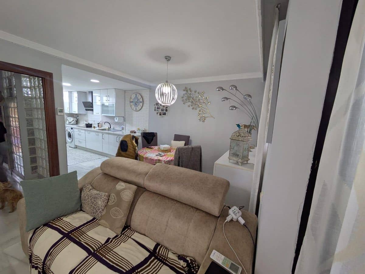 3 slaapkamer Strandappartement te koop in Torremolinos met garage - € 425.000 (Ref: 9634973)