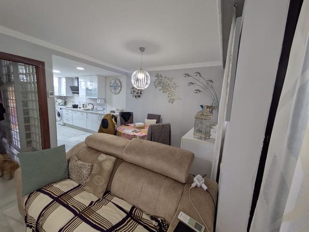 3 sypialnia Apartament przy plaży na sprzedaż w Torremolinos z garażem - 425 000 € (Ref: 9634973)