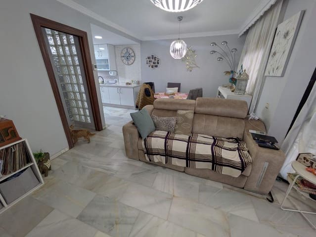 3 sypialnia Apartament przy plaży na sprzedaż w Torremolinos z garażem - 425 000 € (Ref: 9634973)