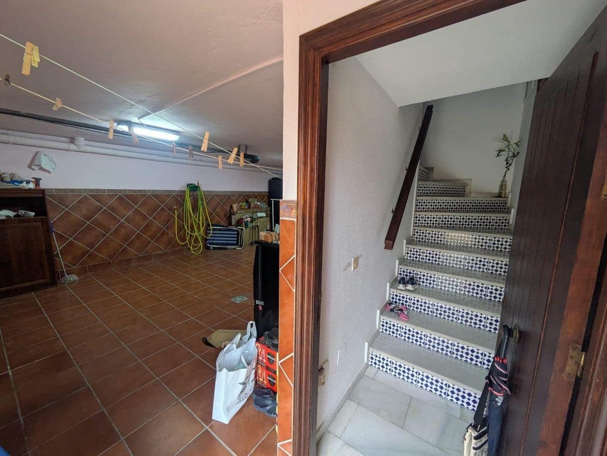 3 slaapkamer Strandappartement te koop in Torremolinos met garage - € 425.000 (Ref: 9634973)