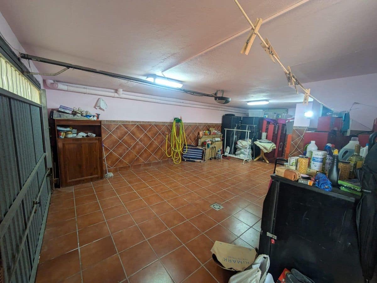 3 slaapkamer Strandappartement te koop in Torremolinos met garage - € 425.000 (Ref: 9634973)