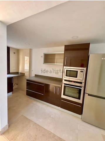 2 slaapkamer Strandappartement te koop in Hacienda Torrequebrada, Benalmádena met zwembad garage - € 425.000 (Ref: 9634974)