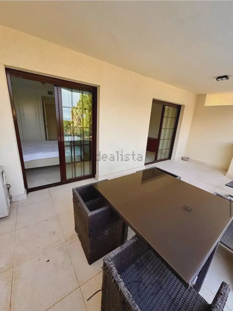 2 makuuhuone Ranta-asunto myytävänä paikassa Benalmadena mukana uima-altaan 
autotalli - 425 000 € (Ref: 9634974)