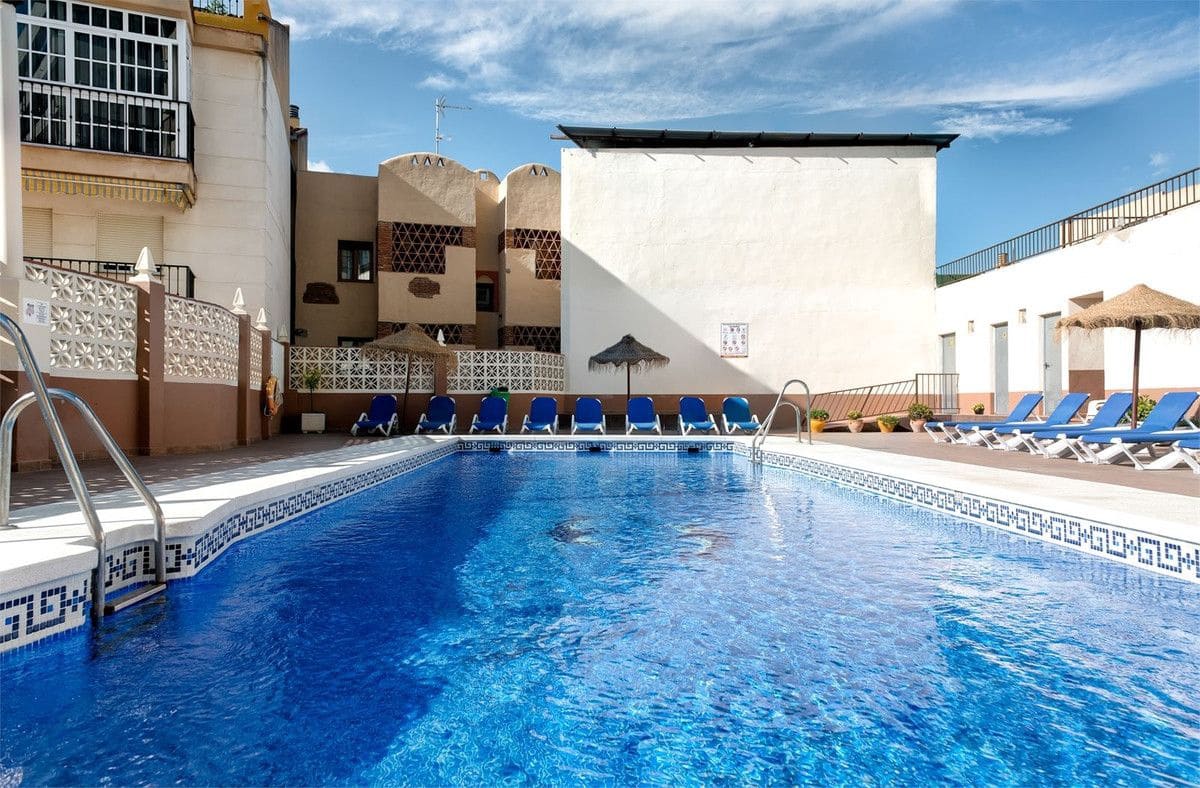 2 chambre Appartement à vendre à Fuengirola avec piscine - 359 000 € (Ref: 9634976)