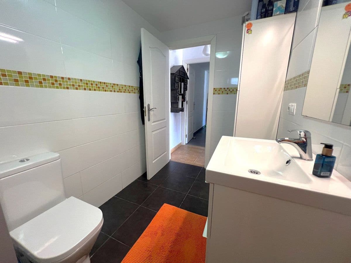 3 soverom Kjedet enebolig til salgs i Fuengirola med svømmebasseng garasje - € 465 000 (Ref: 9634977)