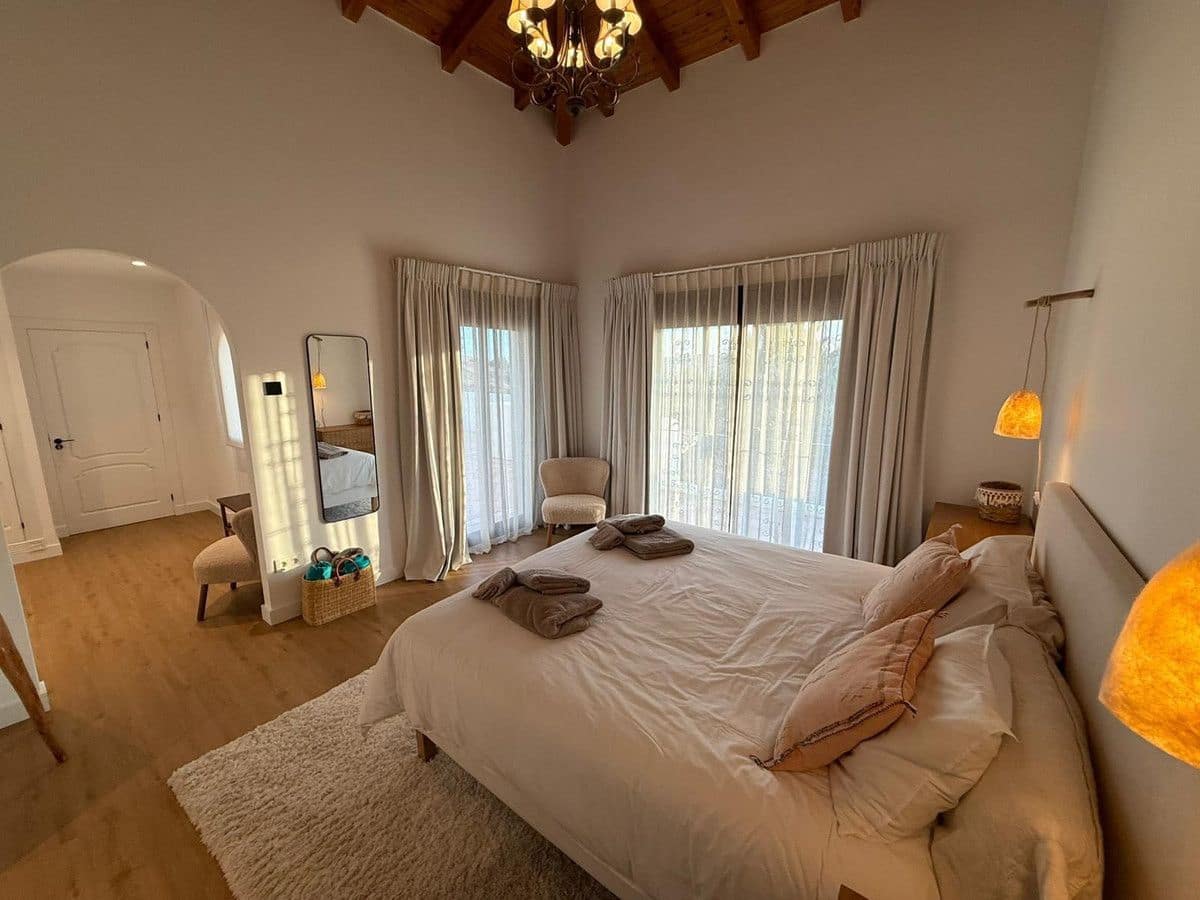 4 soveværelse Villa til salg i Mijas med swimmingpool garage - € 4.108.000 (Ref: 9634978)