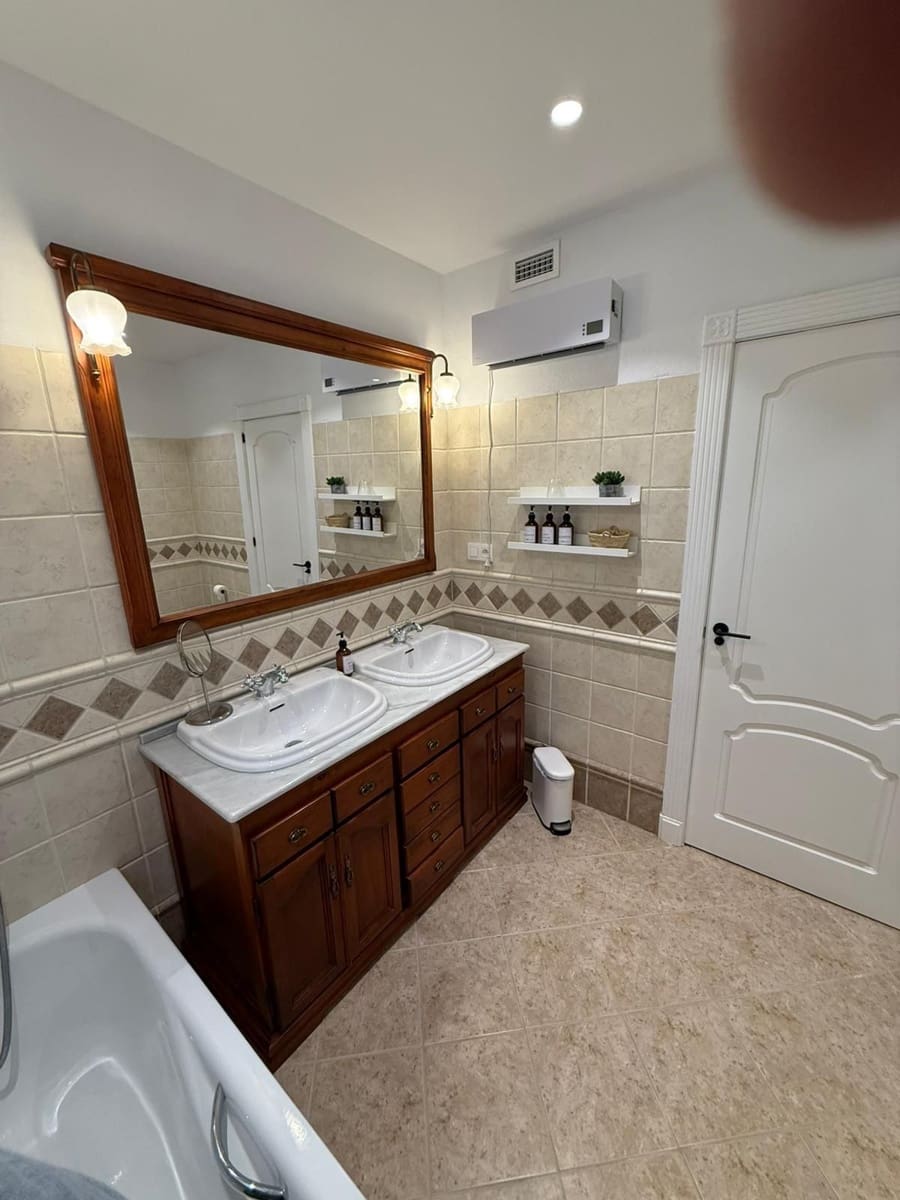 4 soveværelse Villa til salg i Mijas med swimmingpool garage - € 4.108.000 (Ref: 9634978)