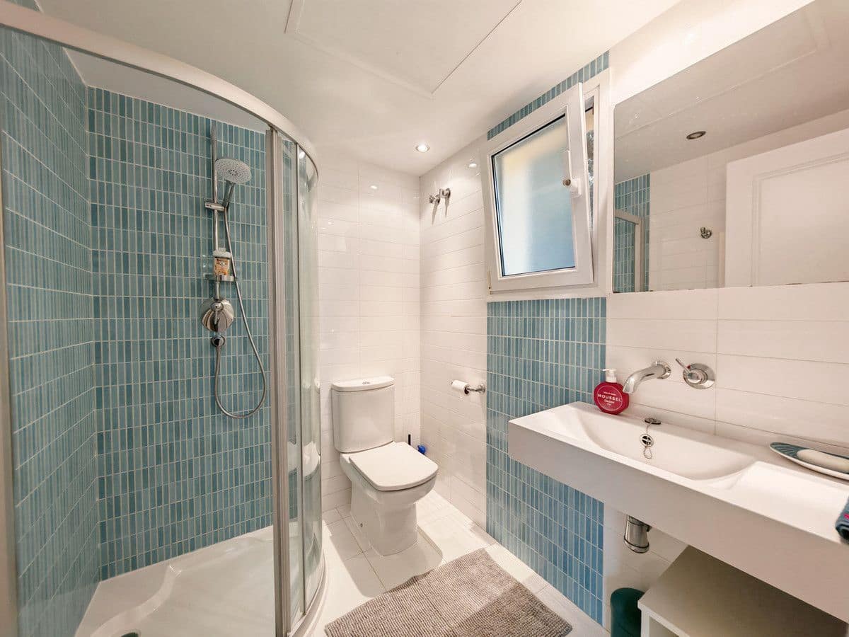 3 quarto Moradia para venda em Marbella com piscina garagem - 905 000 € (Ref: 9634982)