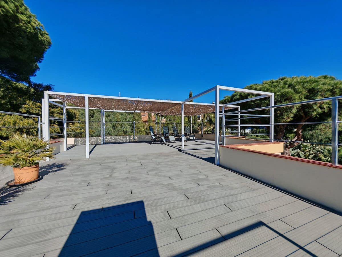 3 quarto Moradia para venda em Marbella com piscina garagem - 905 000 € (Ref: 9634982)