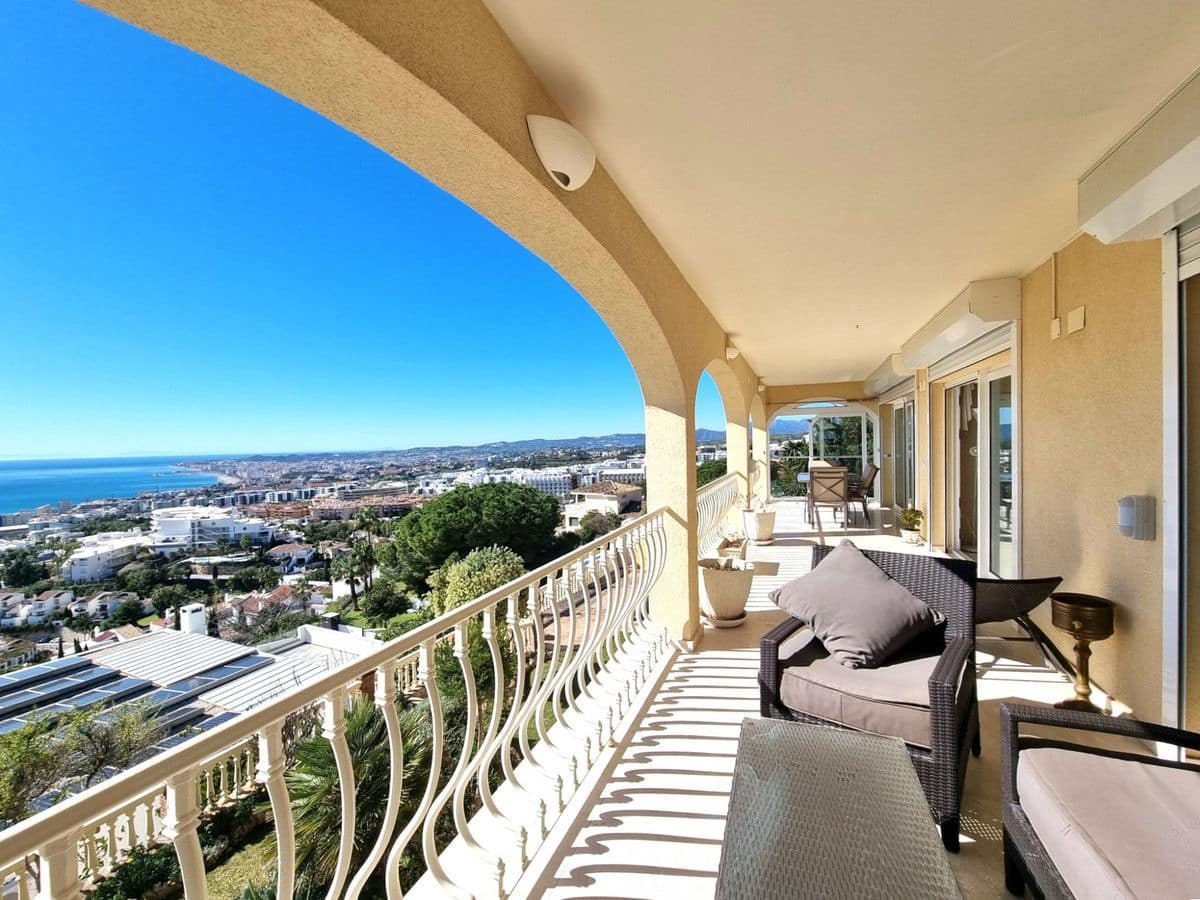 5 chambre Villa/Maison à vendre à Benalmadena avec piscine garage - 1 890 000 € (Ref: 9634983)