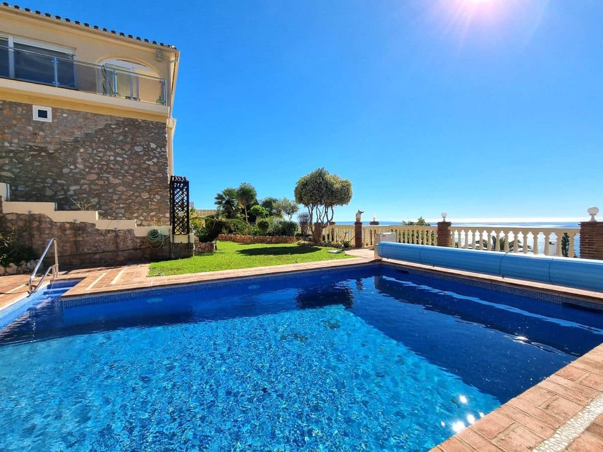 5 chambre Villa/Maison à vendre à Benalmadena avec piscine garage - 1 890 000 € (Ref: 9634983)