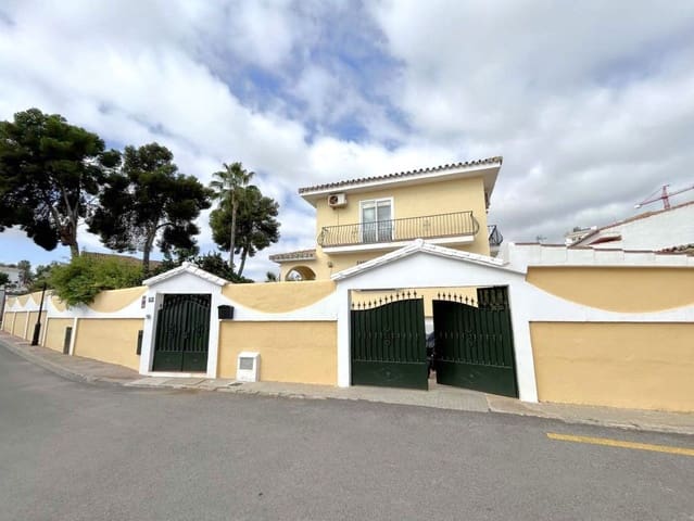 5 soveværelse Villa til salg i Campo Mijas, Mijas med swimmingpool garage - € 700.000 (Ref: 9634984)