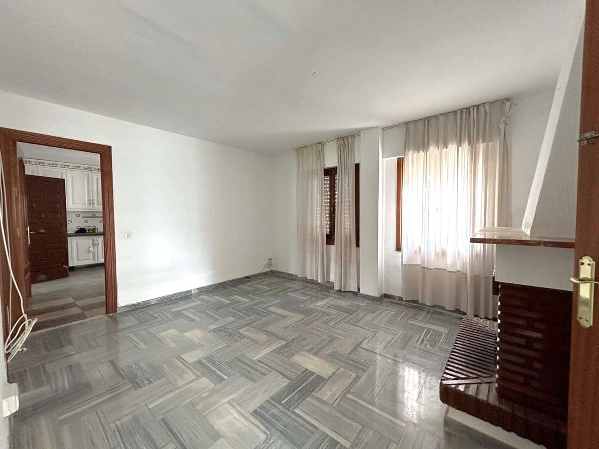 5 soverom Villa til salgs i Mijas med svømmebasseng garasje - € 700 000 (Ref: 9634984)