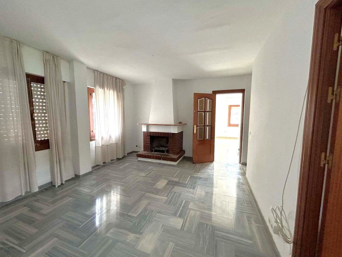 5 soverom Villa til salgs i Mijas med svømmebasseng garasje - € 700 000 (Ref: 9634984)